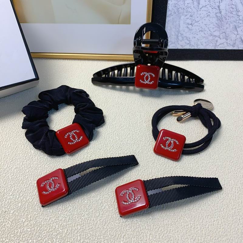 Chanel Hairpin 12lyr8 (9)